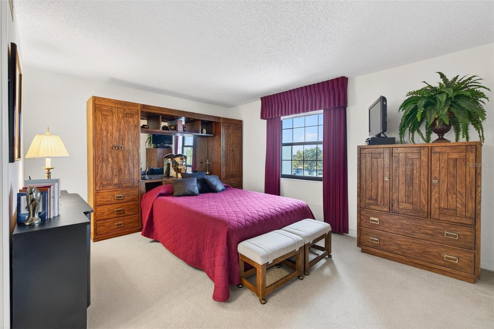 Listing photo id 6 for 14820 Rue De Bayonne  302