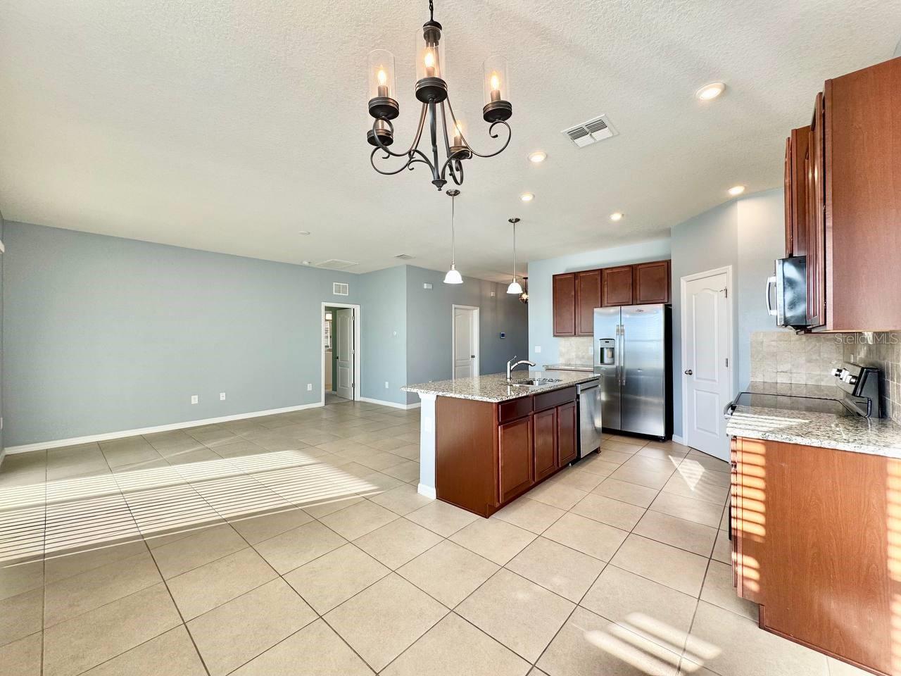 Image 24 of 38 For 14138 Poke Ridge Drive