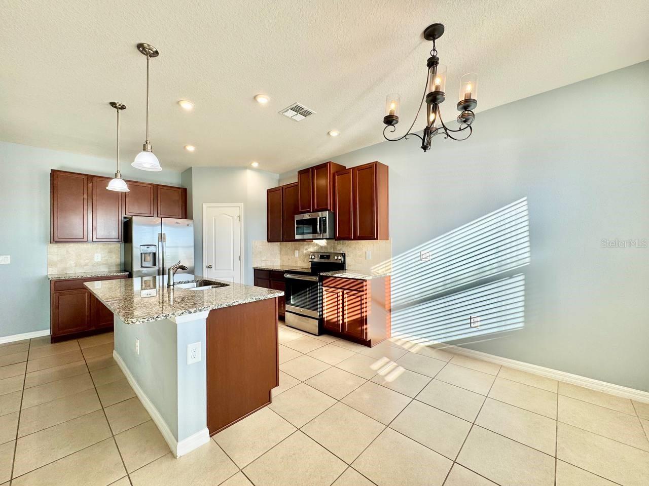 Image 25 of 38 For 14138 Poke Ridge Drive