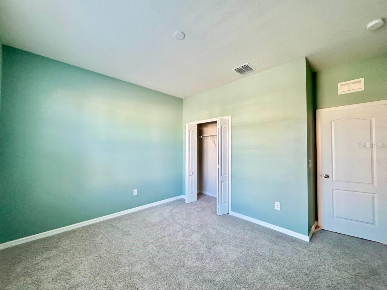 Image 5 of 38 For 14138 Poke Ridge Drive