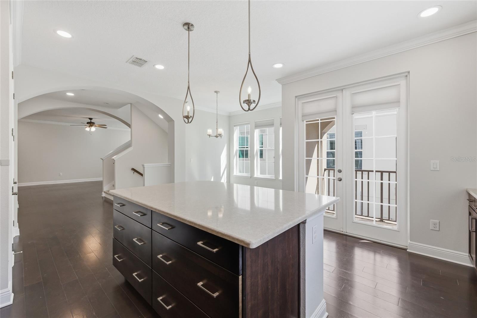 Image 13 of 32 For 309 Fremont Avenue 3