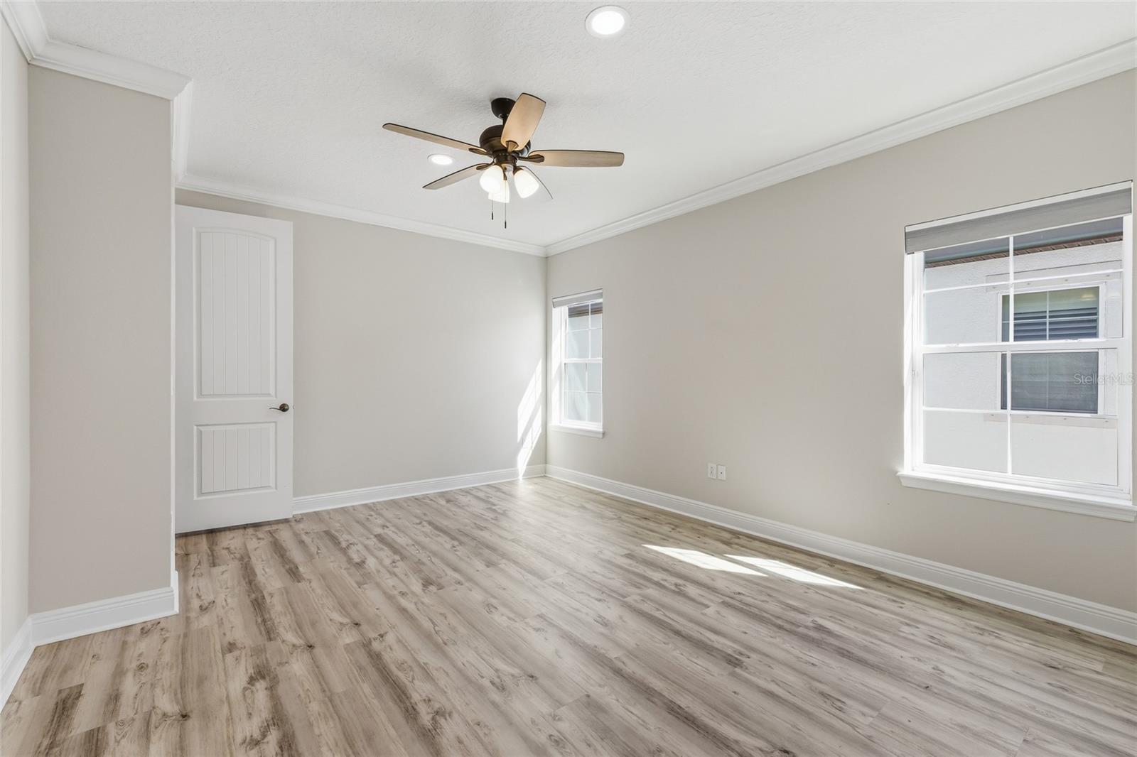 Image 19 of 32 For 309 Fremont Avenue 3