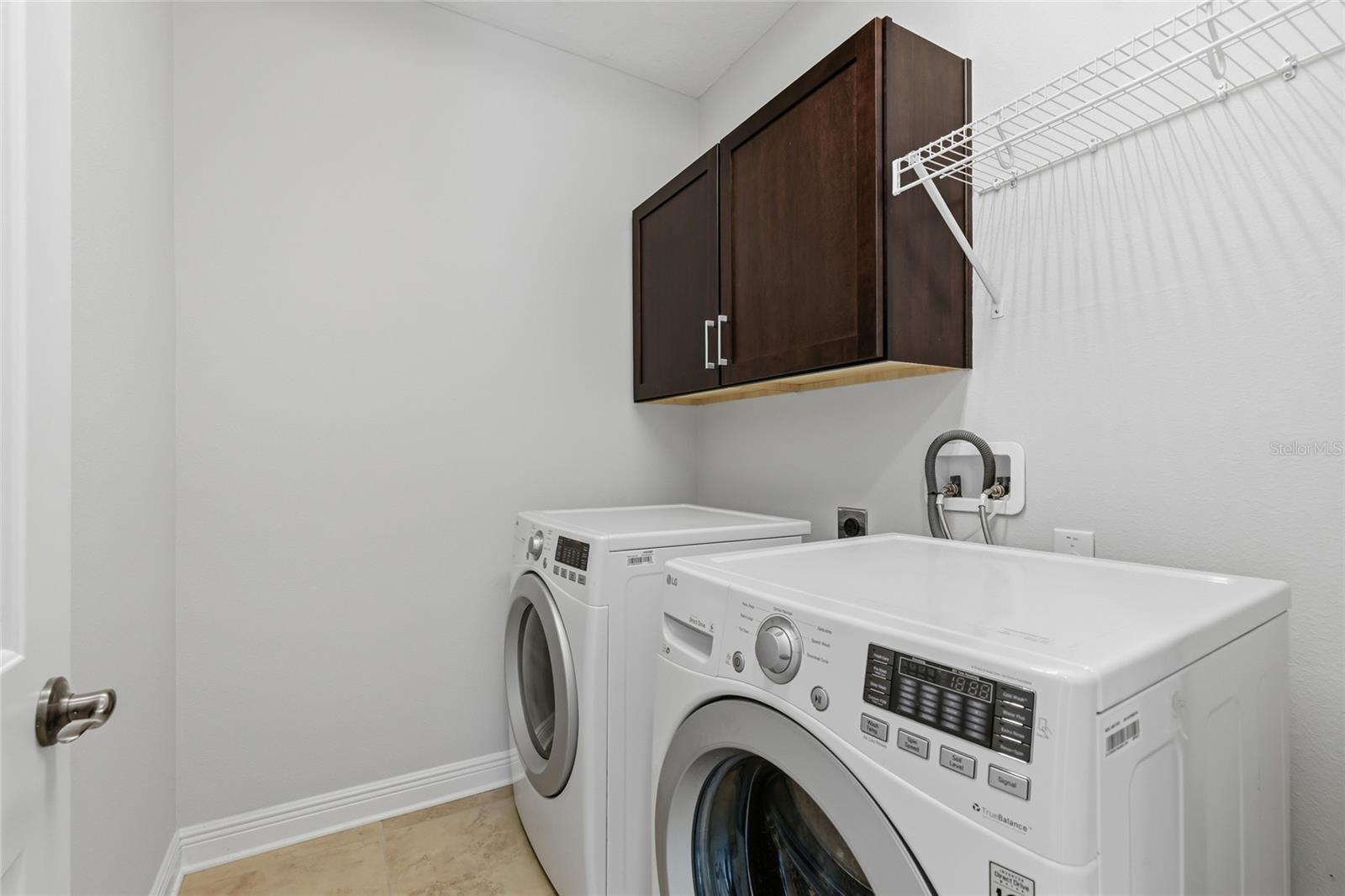 Image 24 of 32 For 309 Fremont Avenue 3