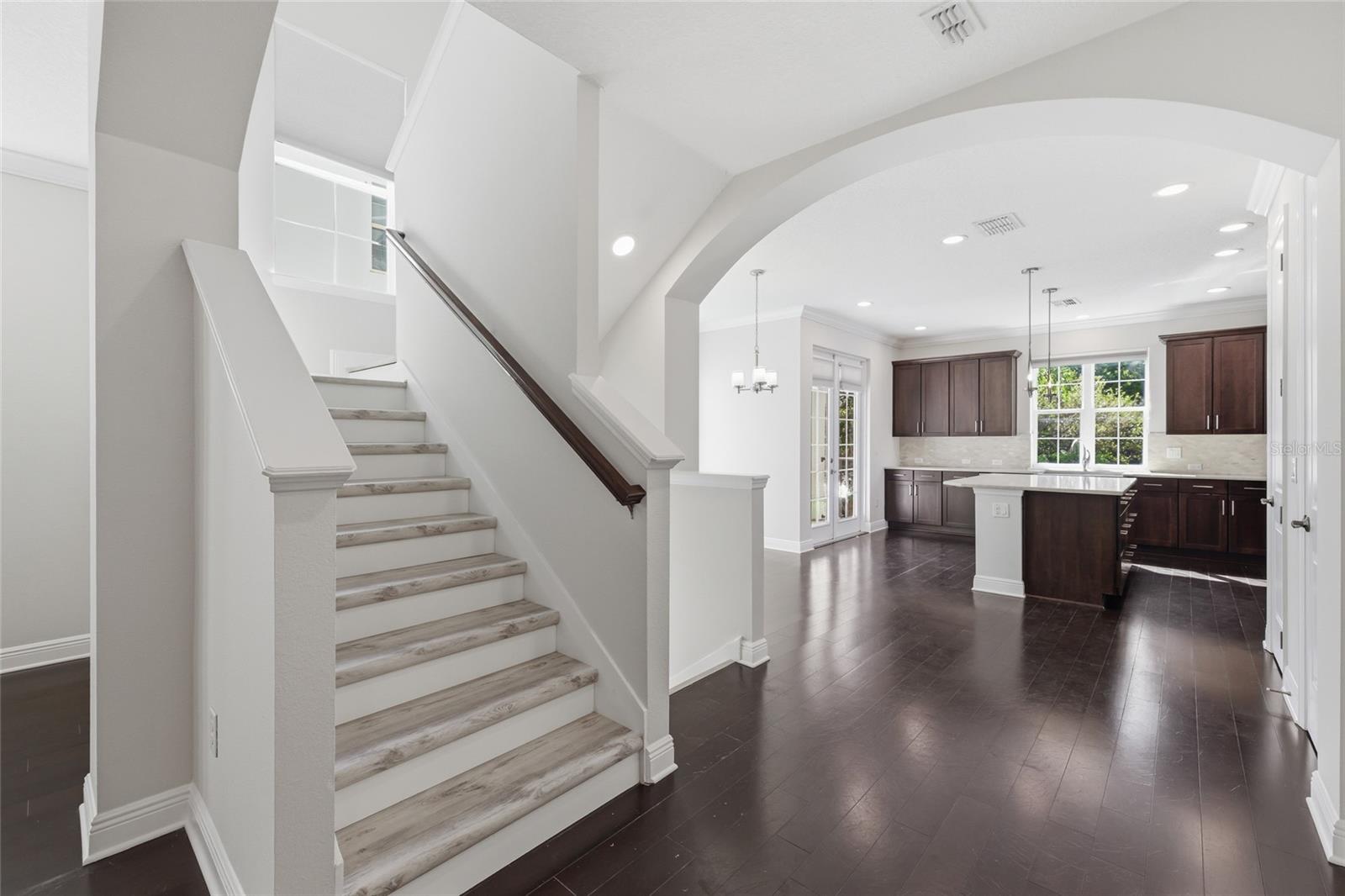 Image 4 of 32 For 309 Fremont Avenue 3