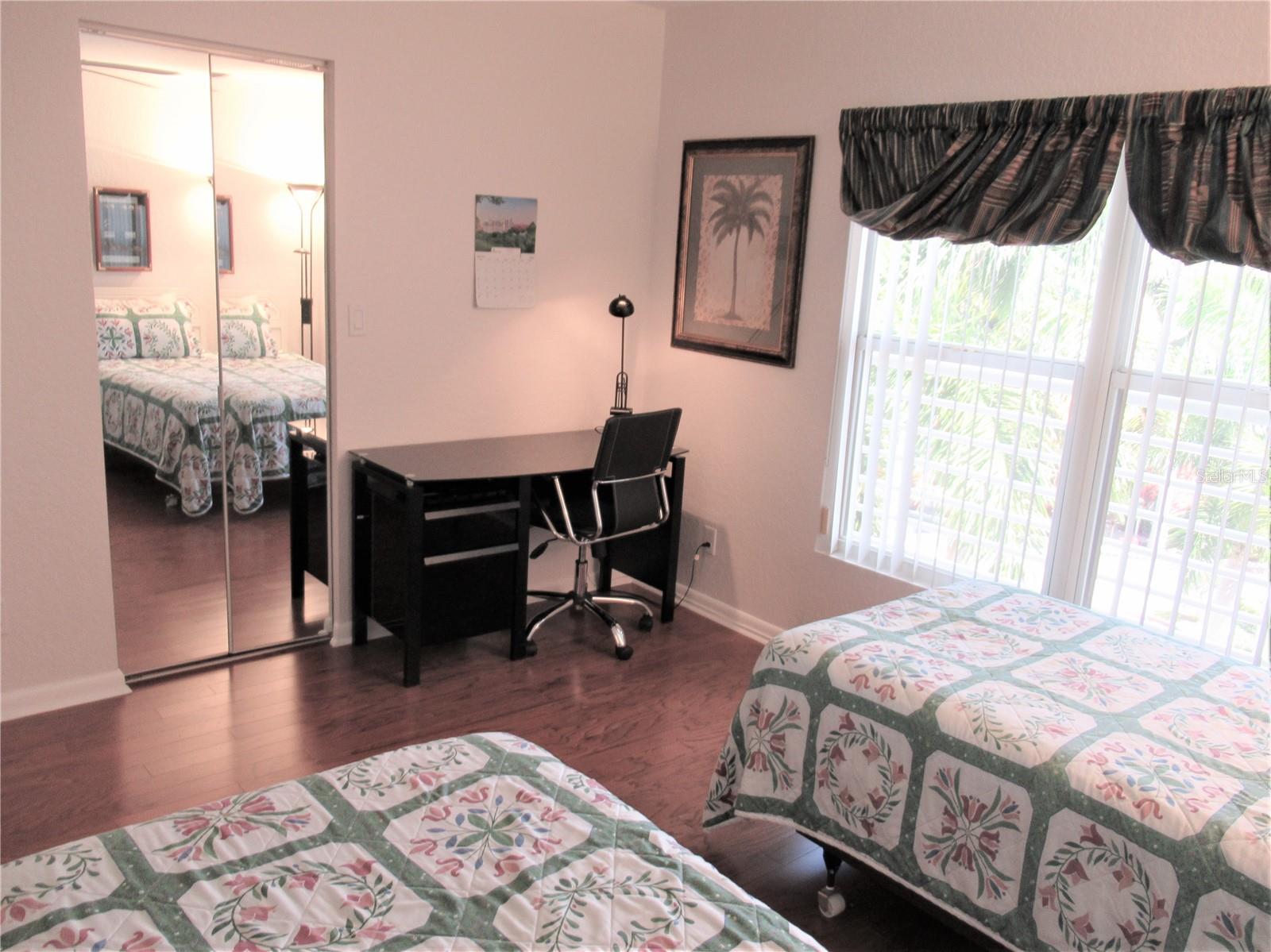 Image 19 of 24 For 6093 Bahia Del Mar Circle 577