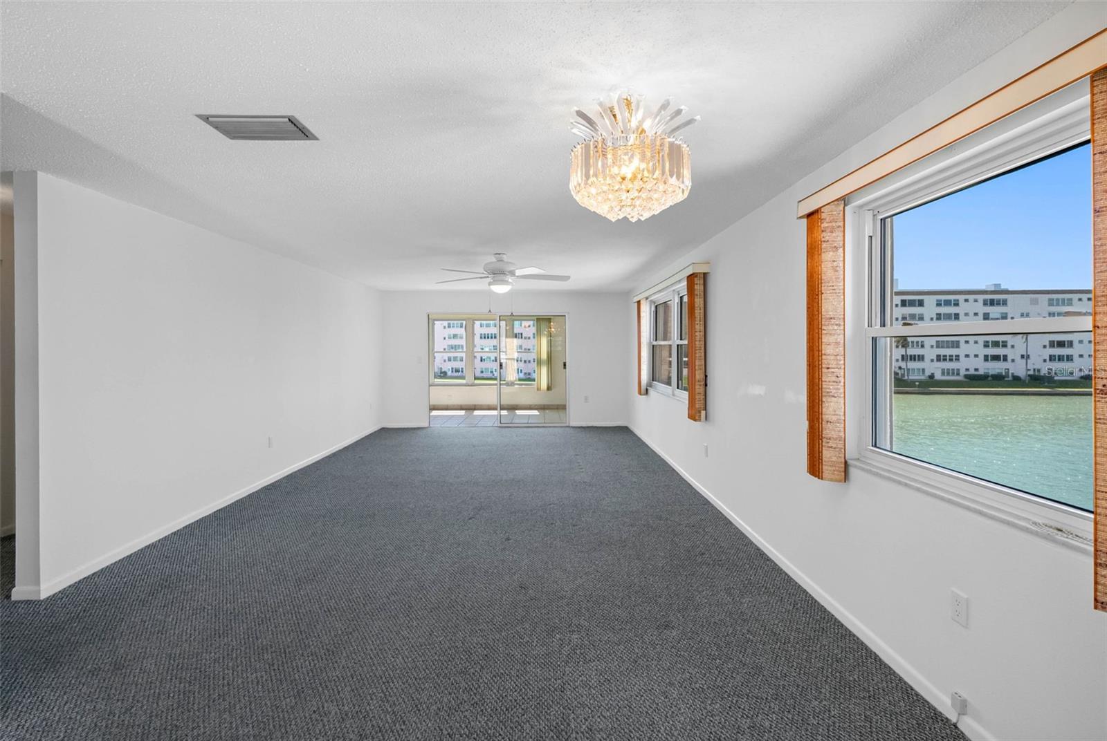 Image 11 of 72 For 5960 30th Avenue S 312