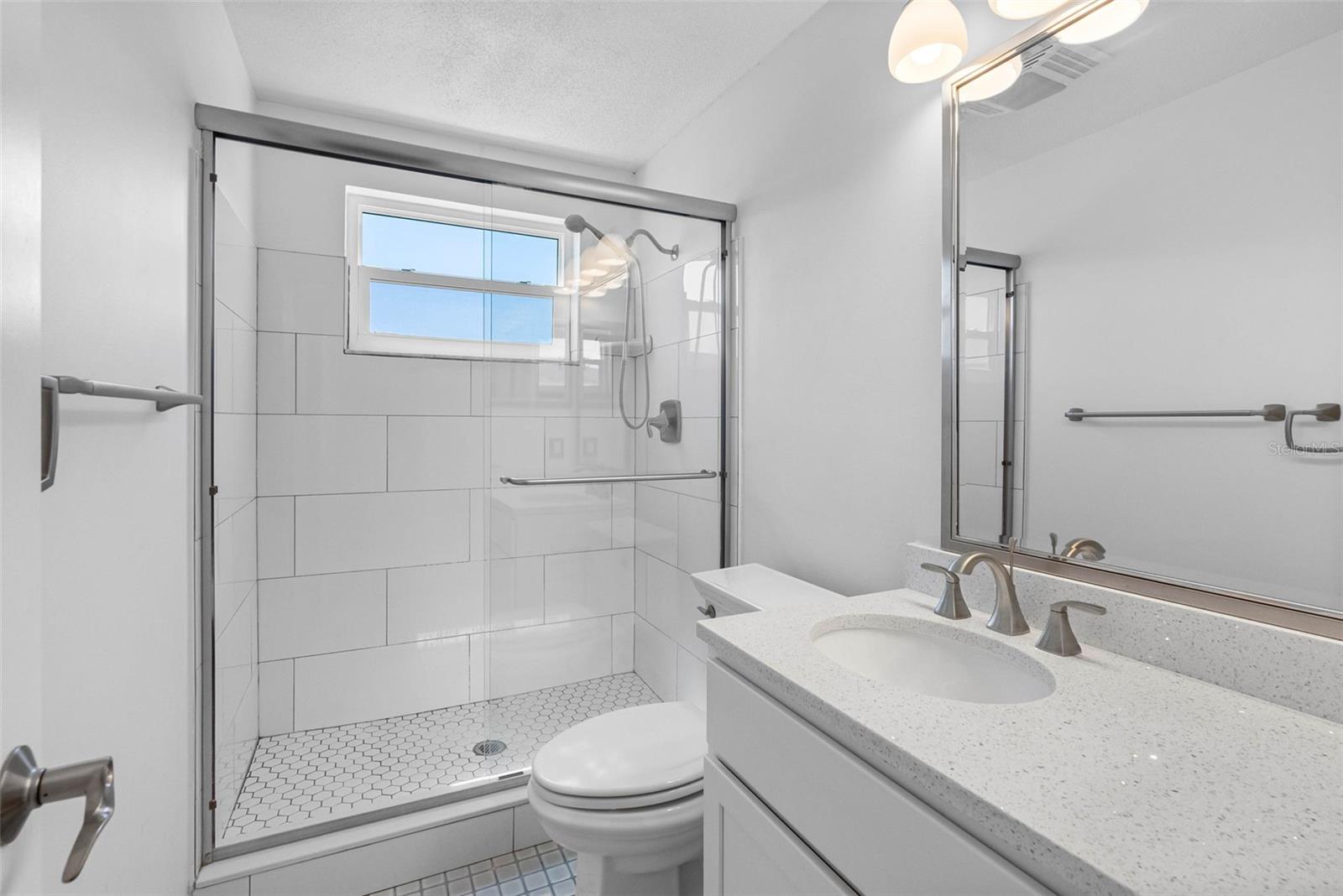 Image 31 of 72 For 5960 30th Avenue S 312