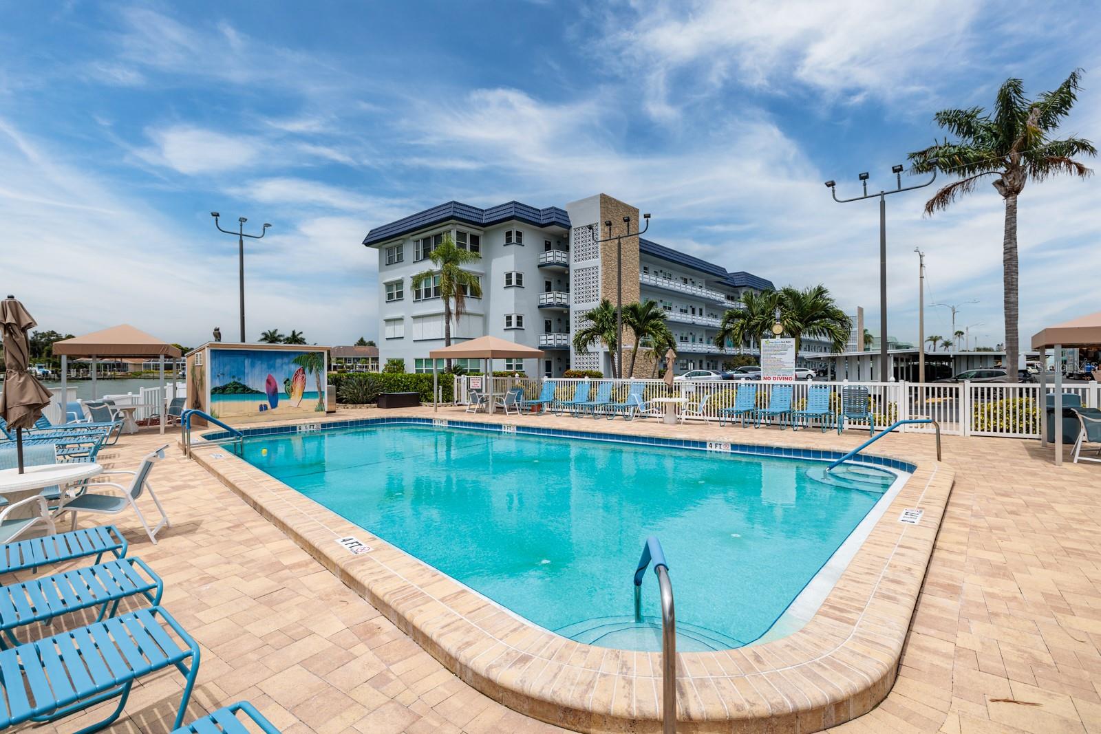 Image 32 of 72 For 5960 30th Avenue S 312