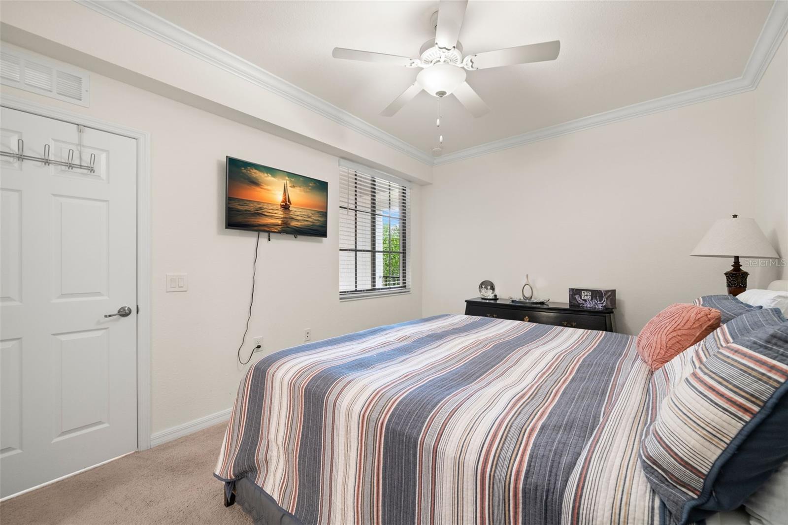 Image 14 of 25 For 17520 Gawthrop Drive 303