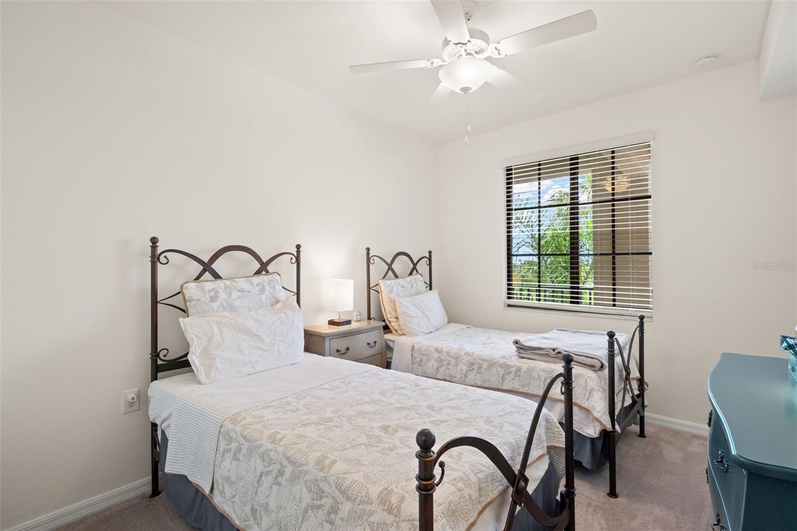 Image 18 of 25 For 17520 Gawthrop Drive 303