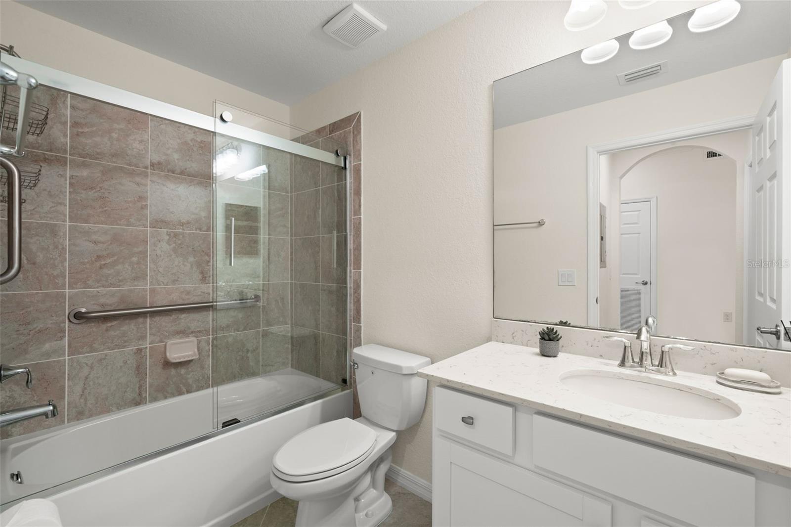 Image 20 of 25 For 17520 Gawthrop Drive 303