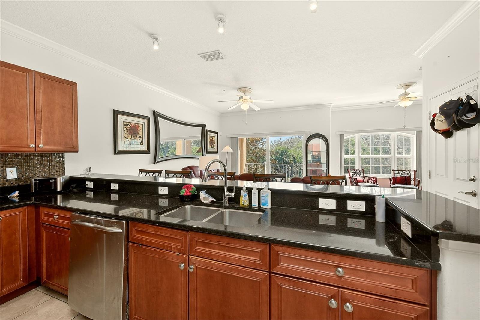 Image 12 of 85 For 6518 Sand Shore Lane