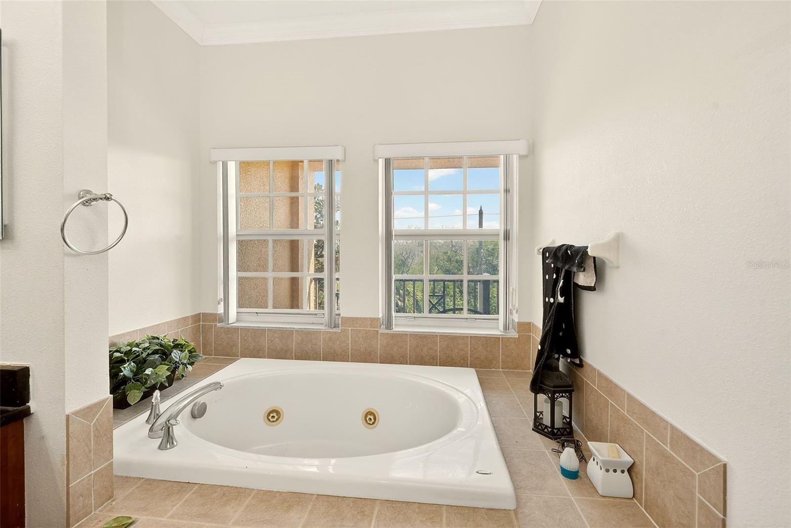 Image 35 of 85 For 6518 Sand Shore Lane