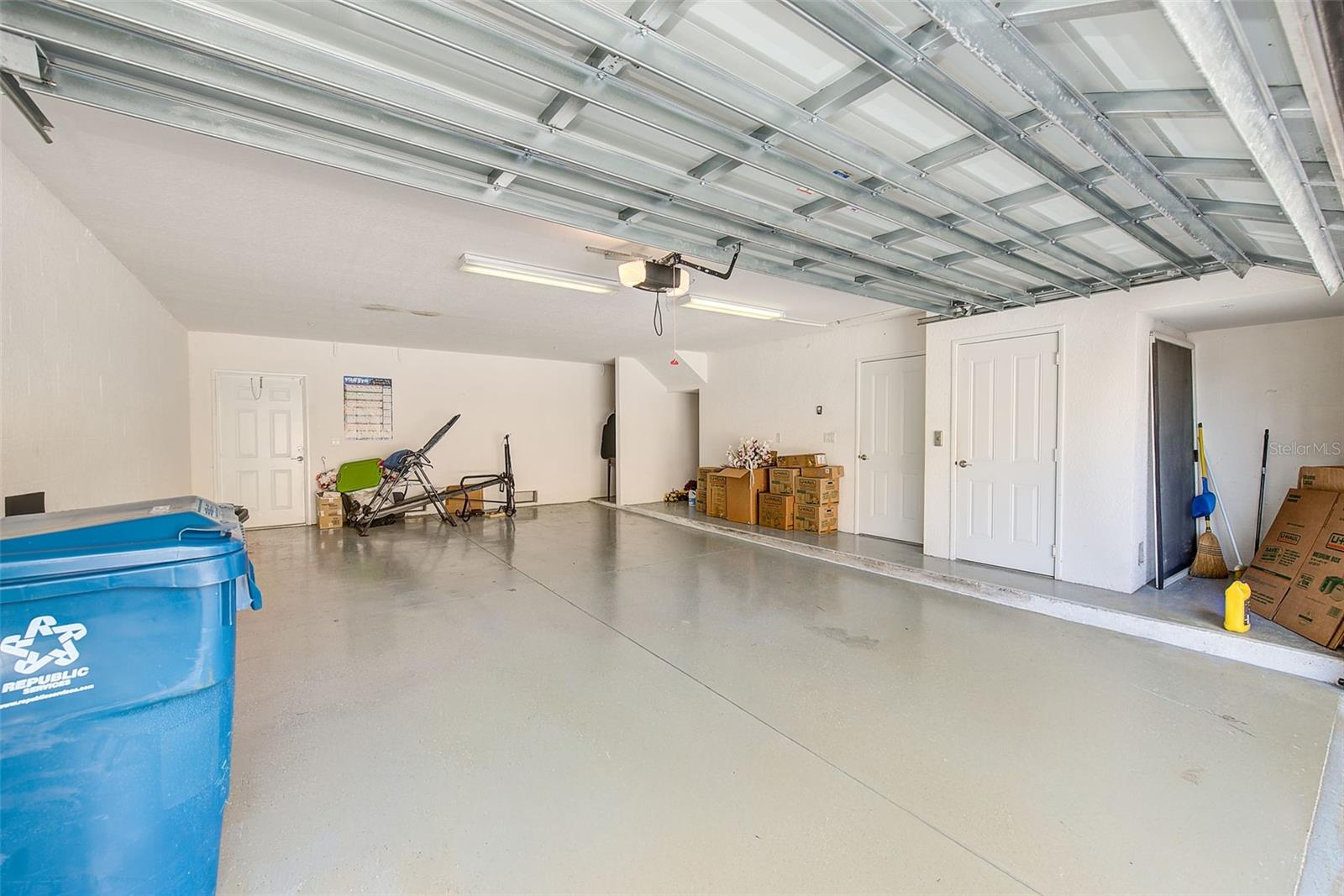 Image 44 of 85 For 6518 Sand Shore Lane