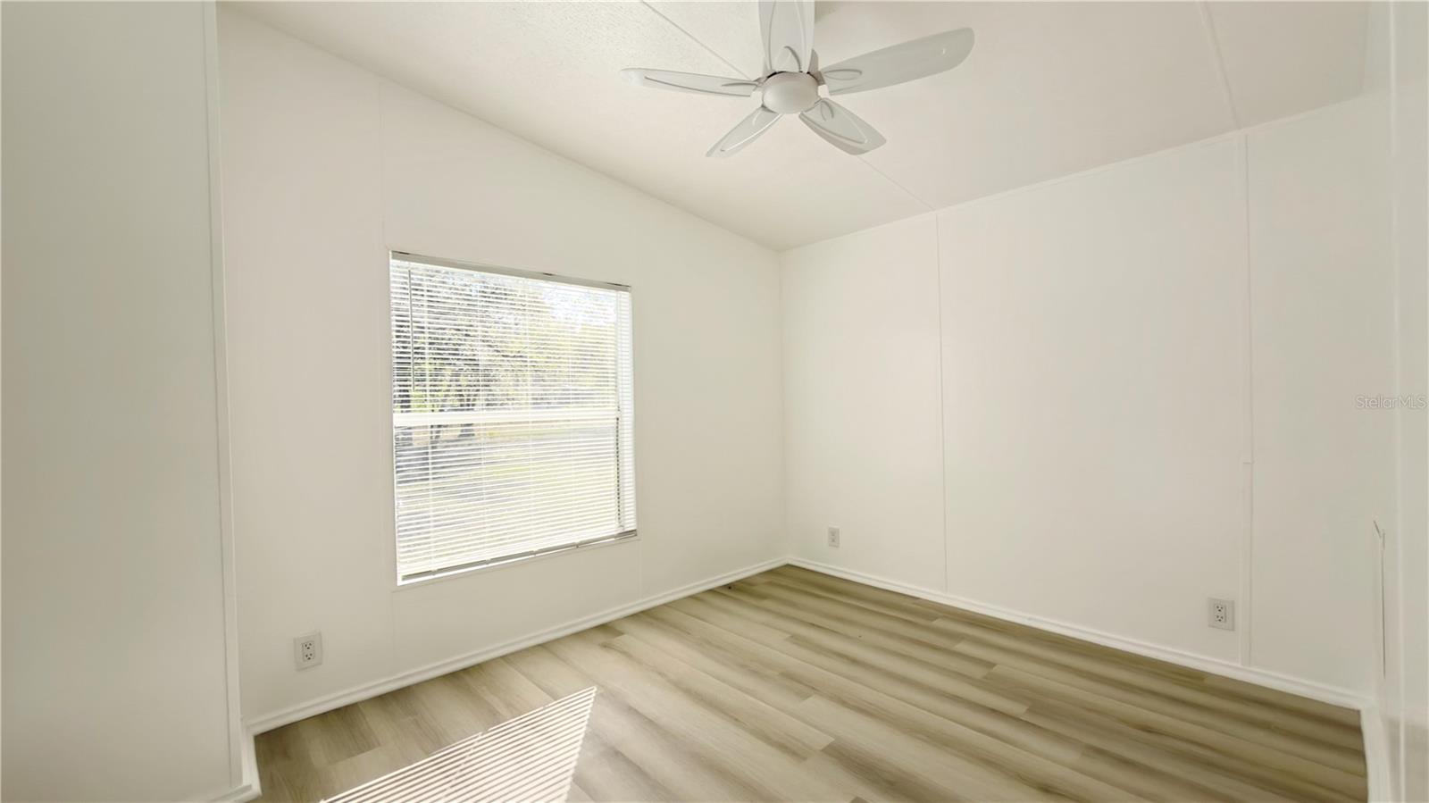 Image 10 of 15 For 26242 Dayflower Boulevard