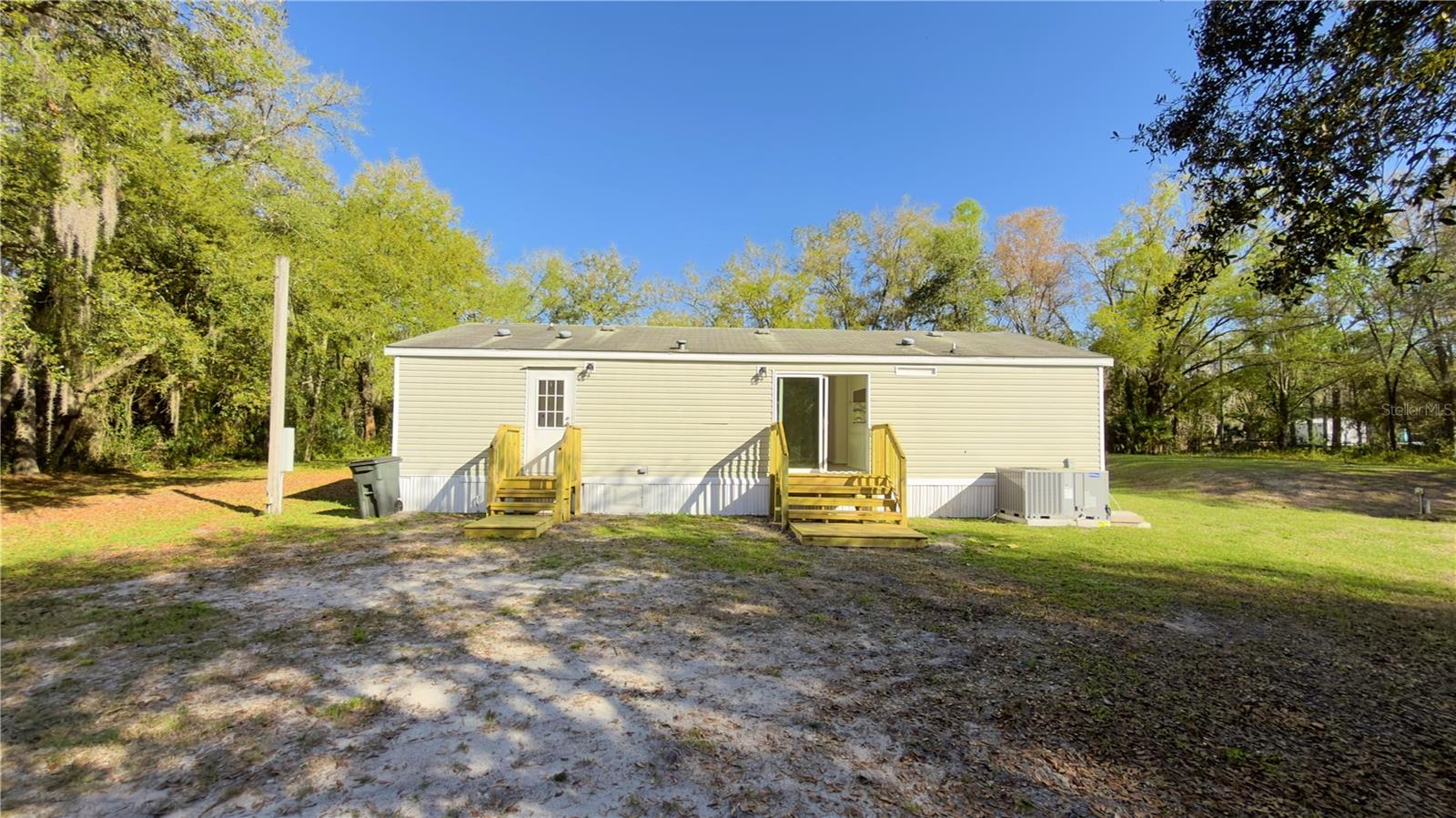 Image 14 of 15 For 26242 Dayflower Boulevard