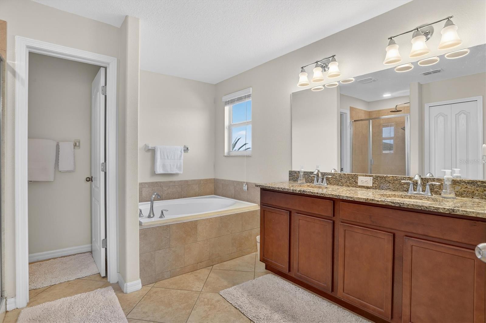 Image 22 of 42 For 13908 Tensaw Drive