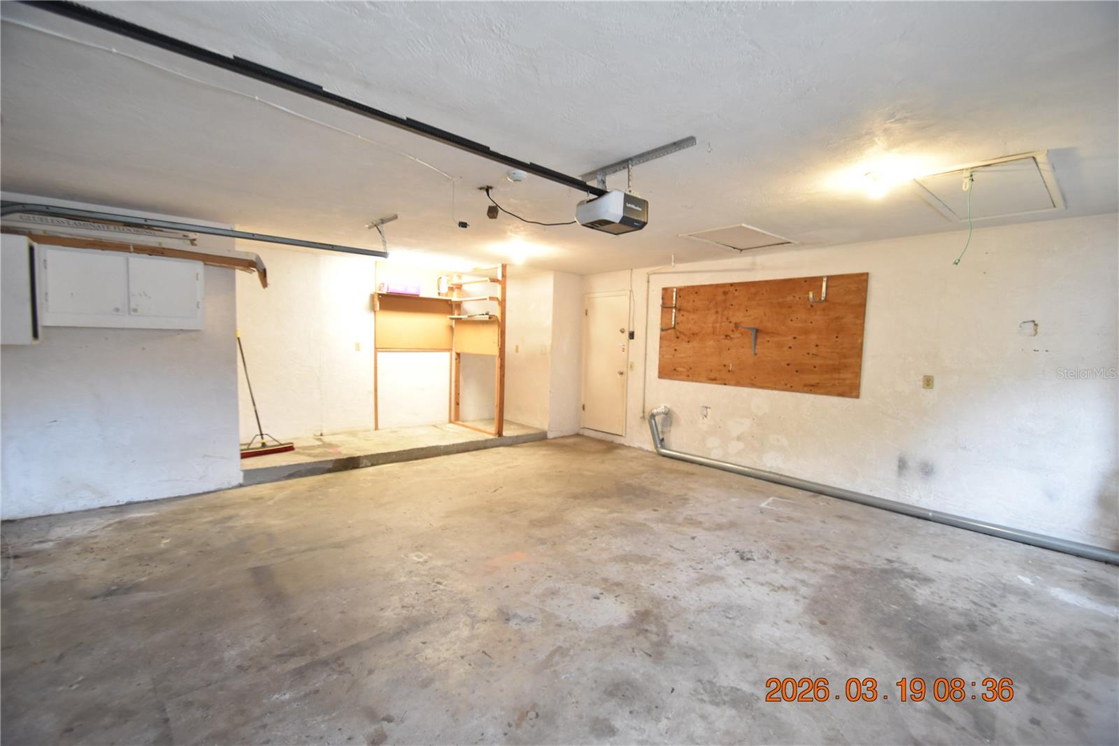 Image 13 of 59 For 2562 Redwood Way