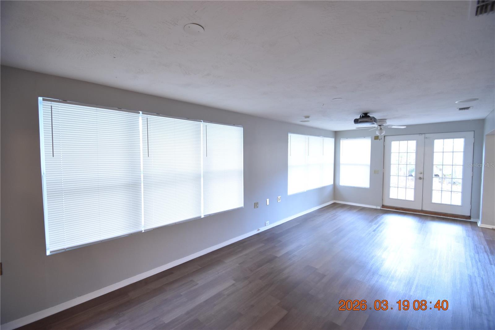 Image 21 of 59 For 2562 Redwood Way