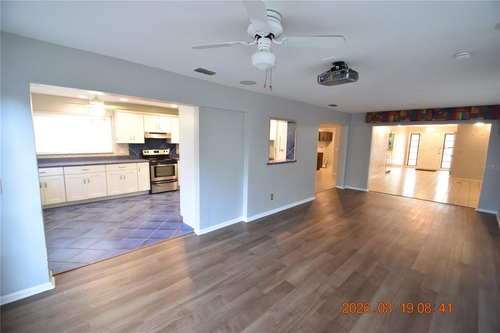 Image 23 of 59 For 2562 Redwood Way