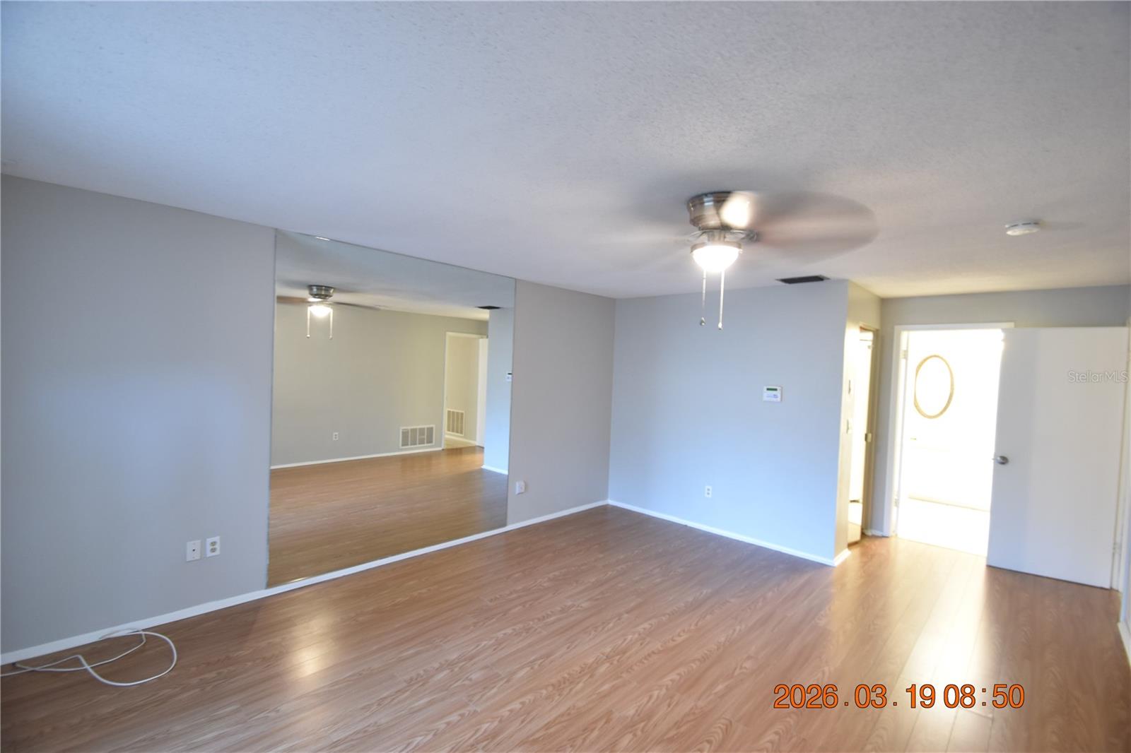 Image 38 of 59 For 2562 Redwood Way