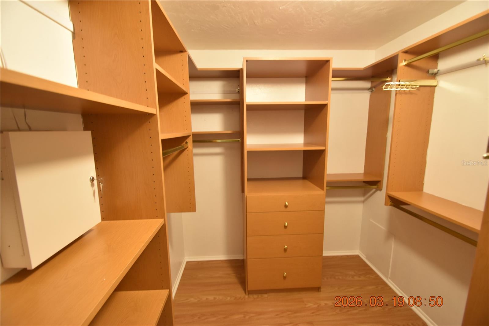 Image 39 of 59 For 2562 Redwood Way