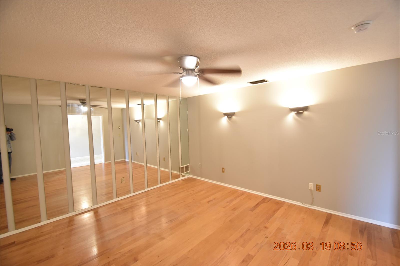 Image 57 of 59 For 2562 Redwood Way