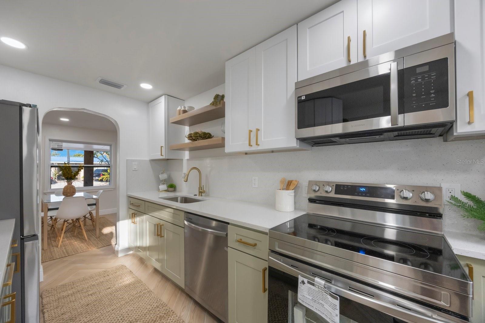 Image 12 of 42 For 2649 46th Street S