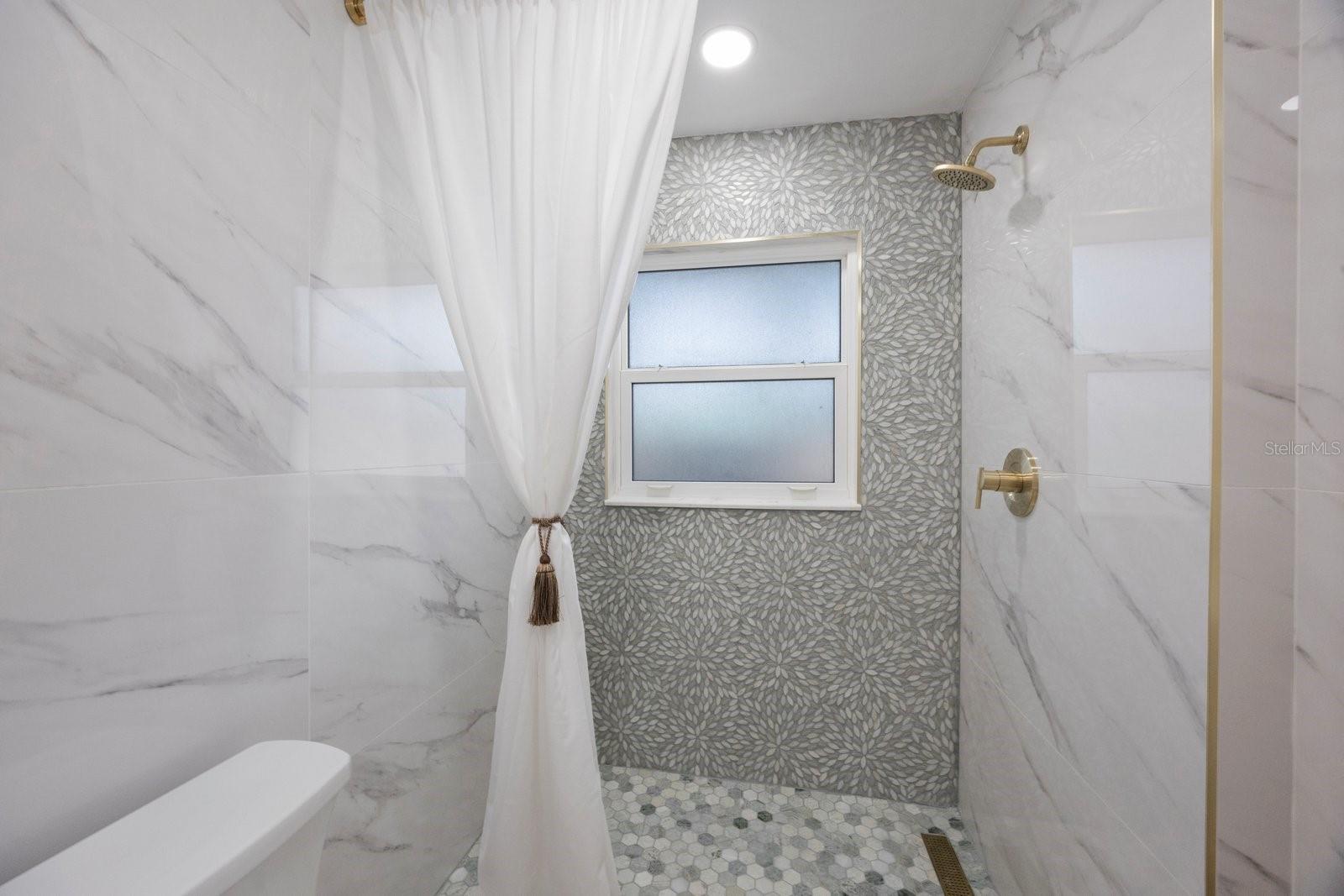 Image 19 of 42 For 2649 46th Street S