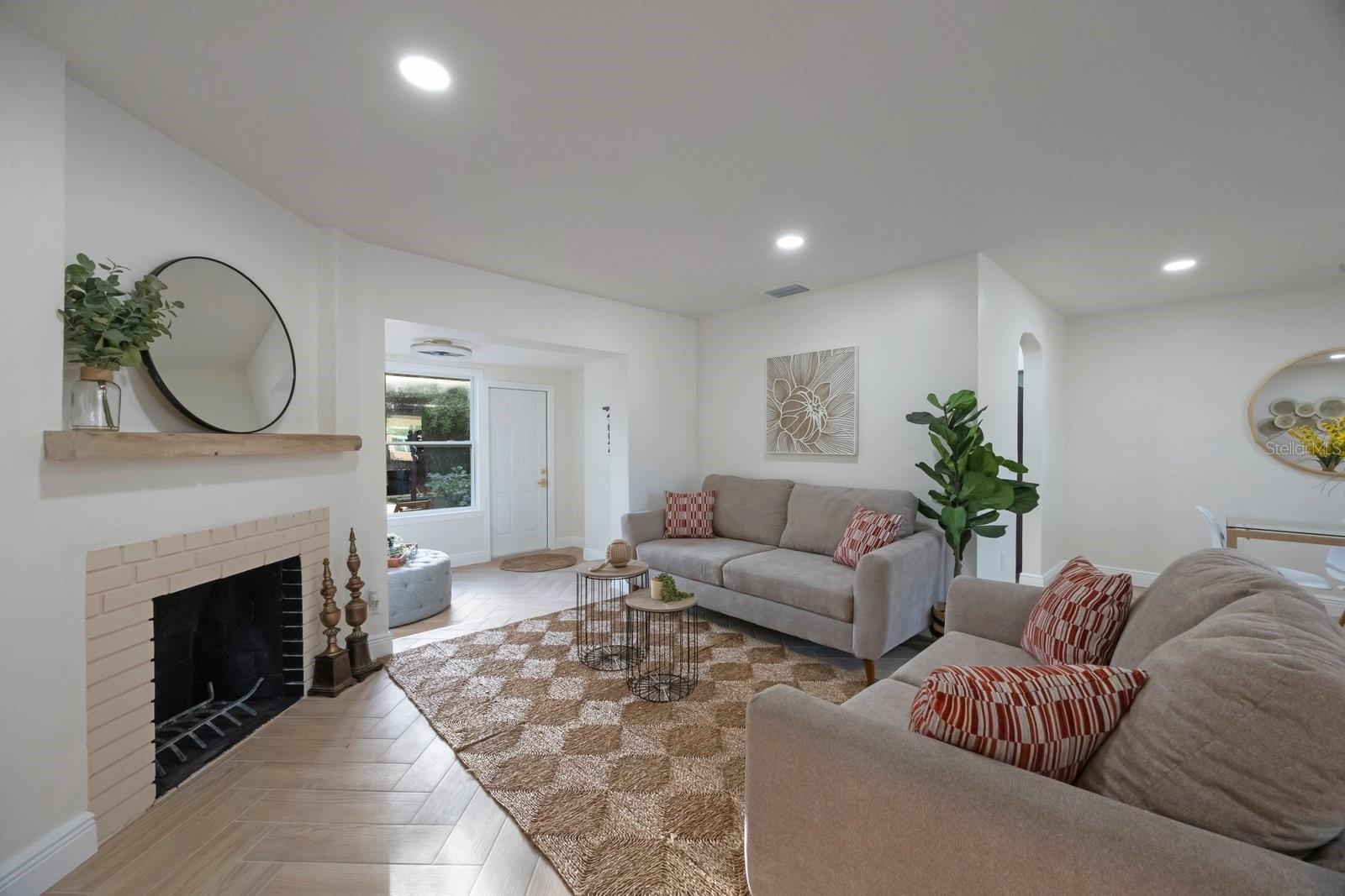 Image 5 of 42 For 2649 46th Street S