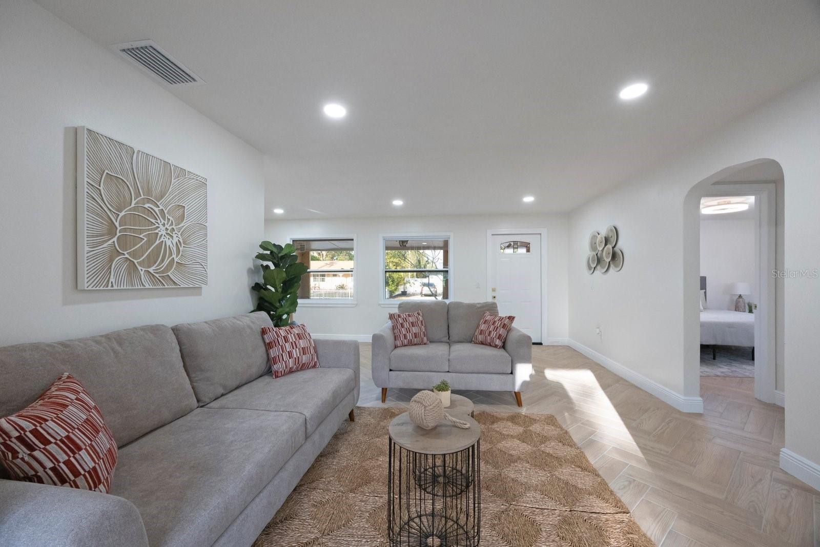 Image 7 of 42 For 2649 46th Street S