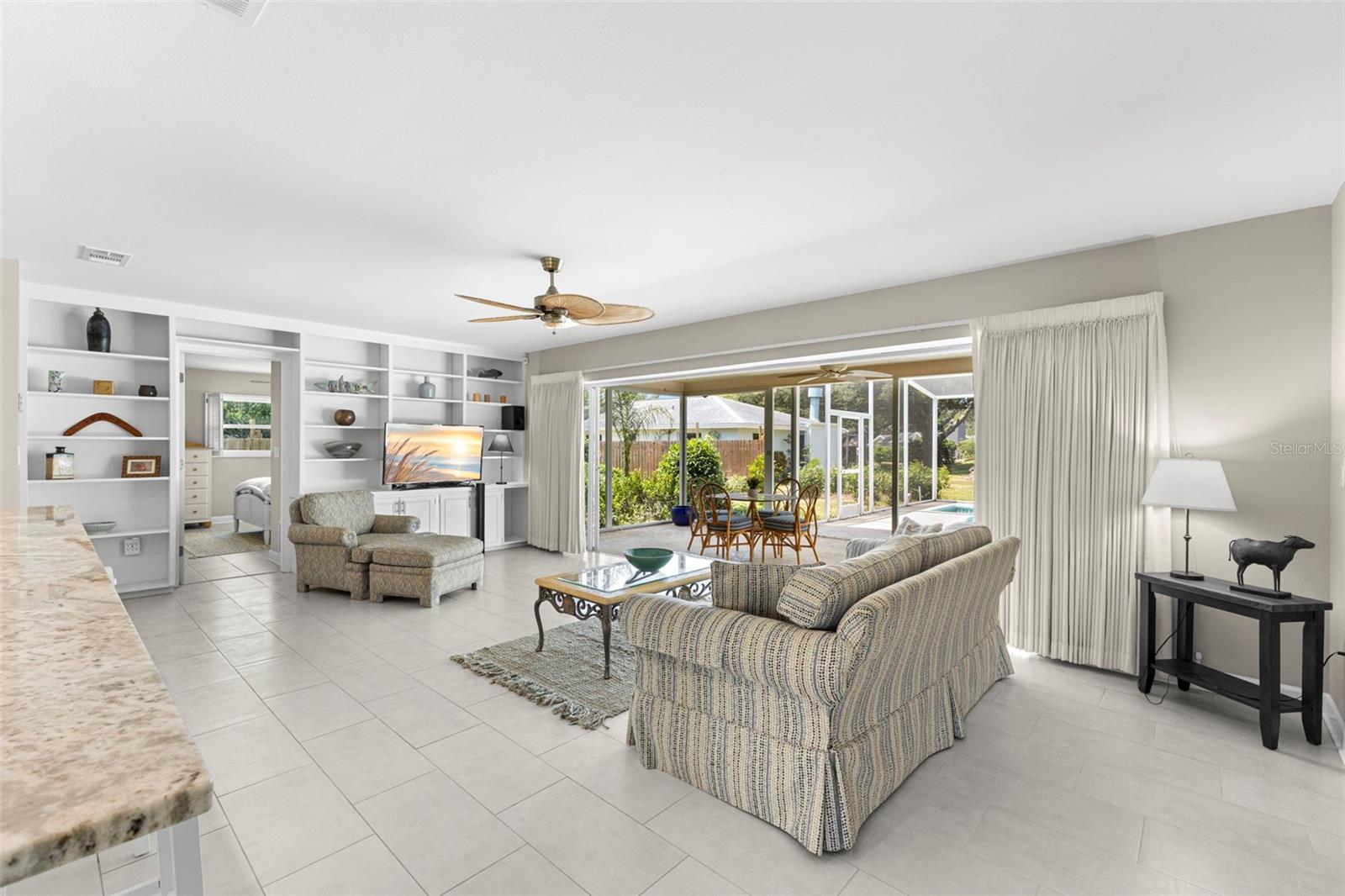 Image 13 of 46 For 2670 Westchester Drive N