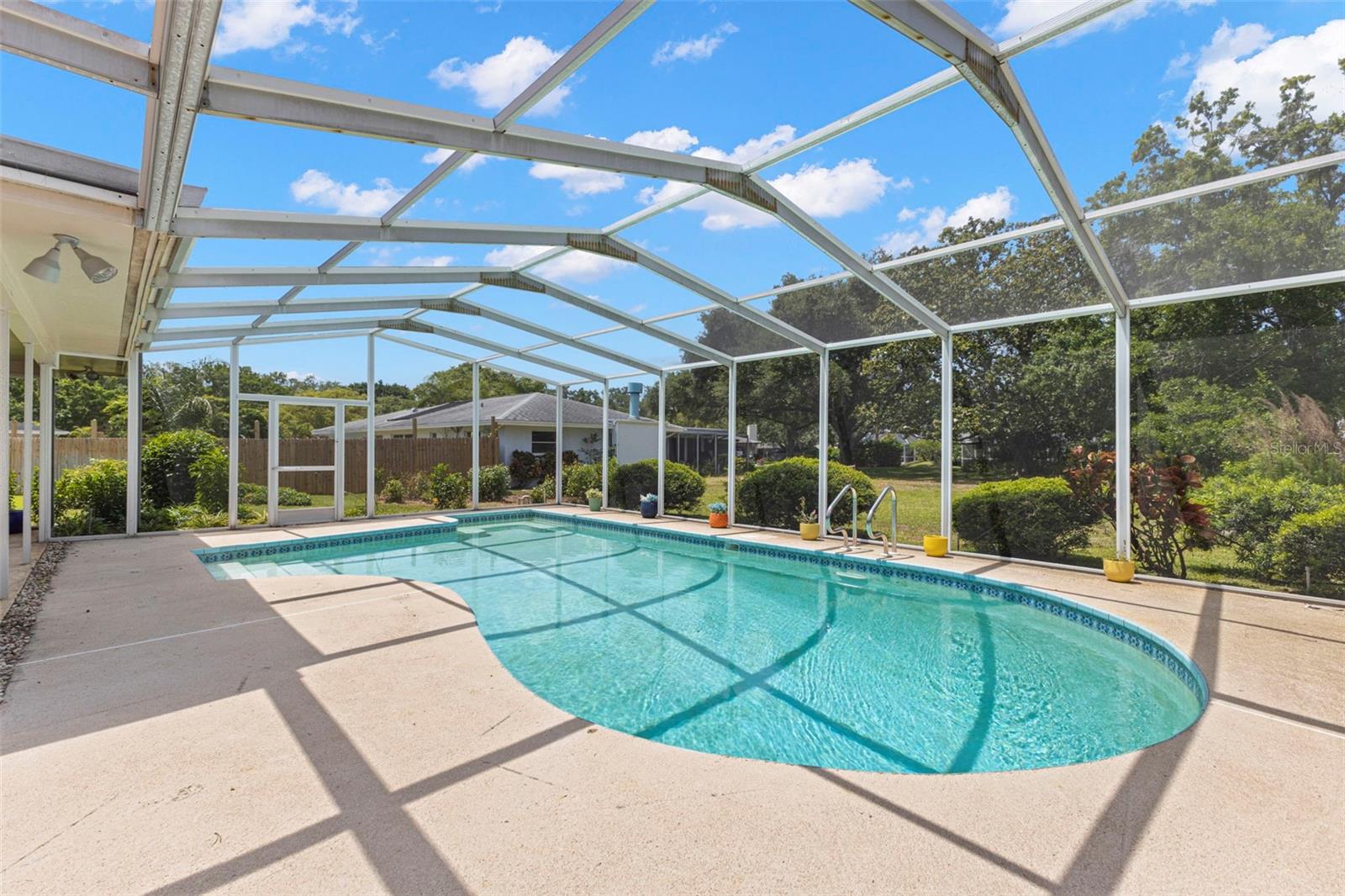 Image 20 of 46 For 2670 Westchester Drive N