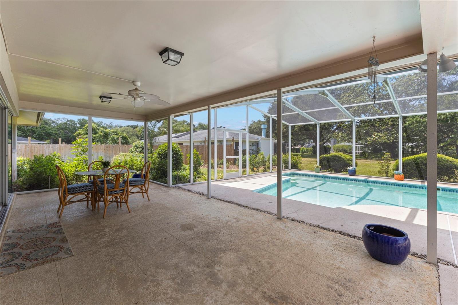 Image 21 of 46 For 2670 Westchester Drive N