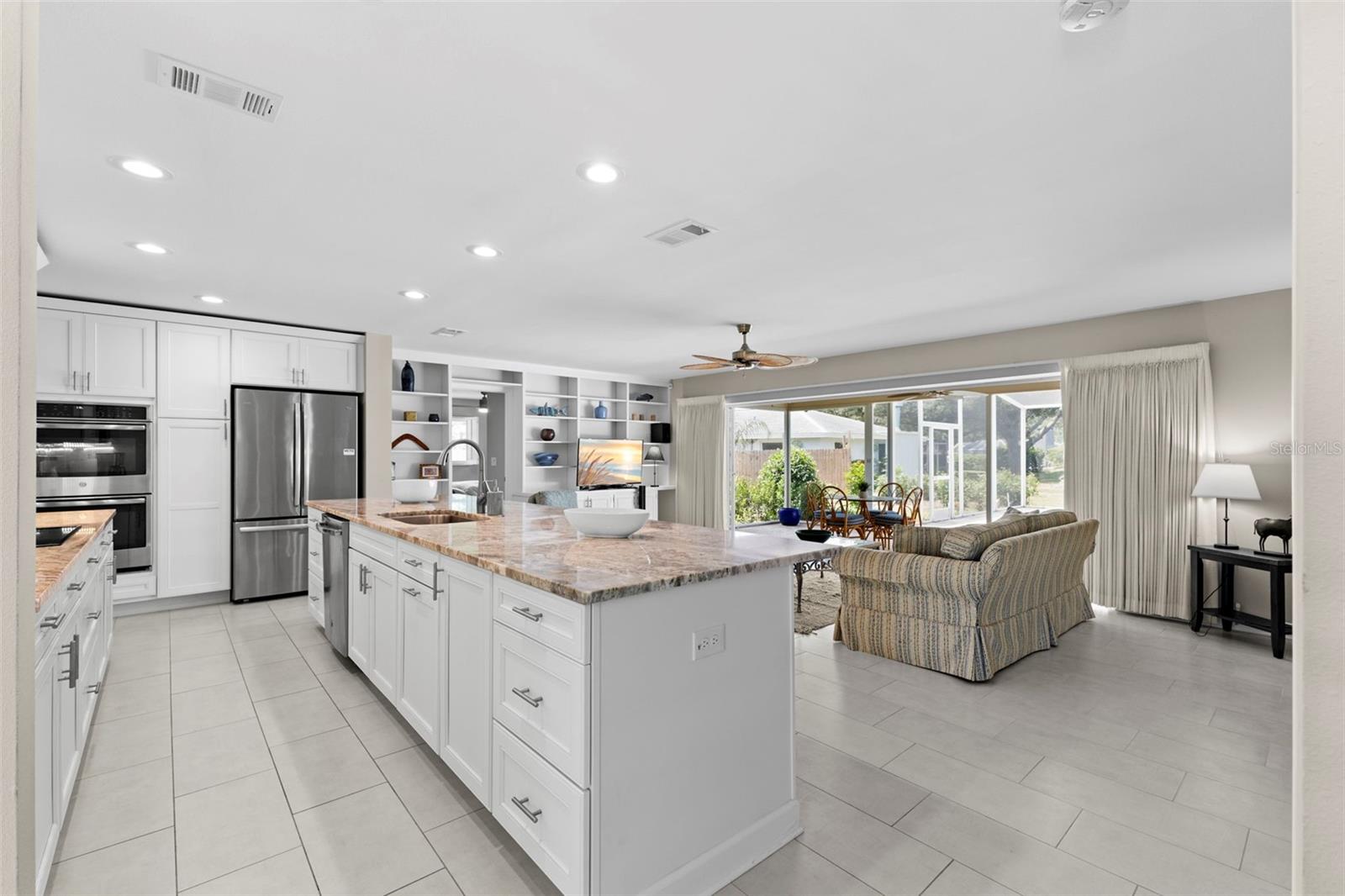 Image 8 of 46 For 2670 Westchester Drive N