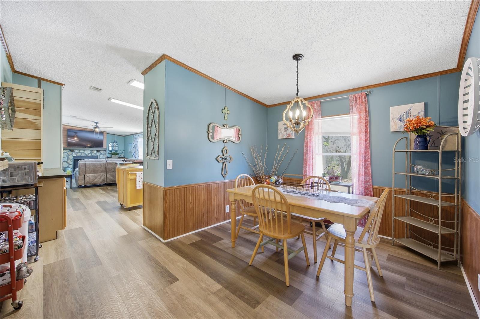 Image 14 of 47 For 7045 Ridge Point