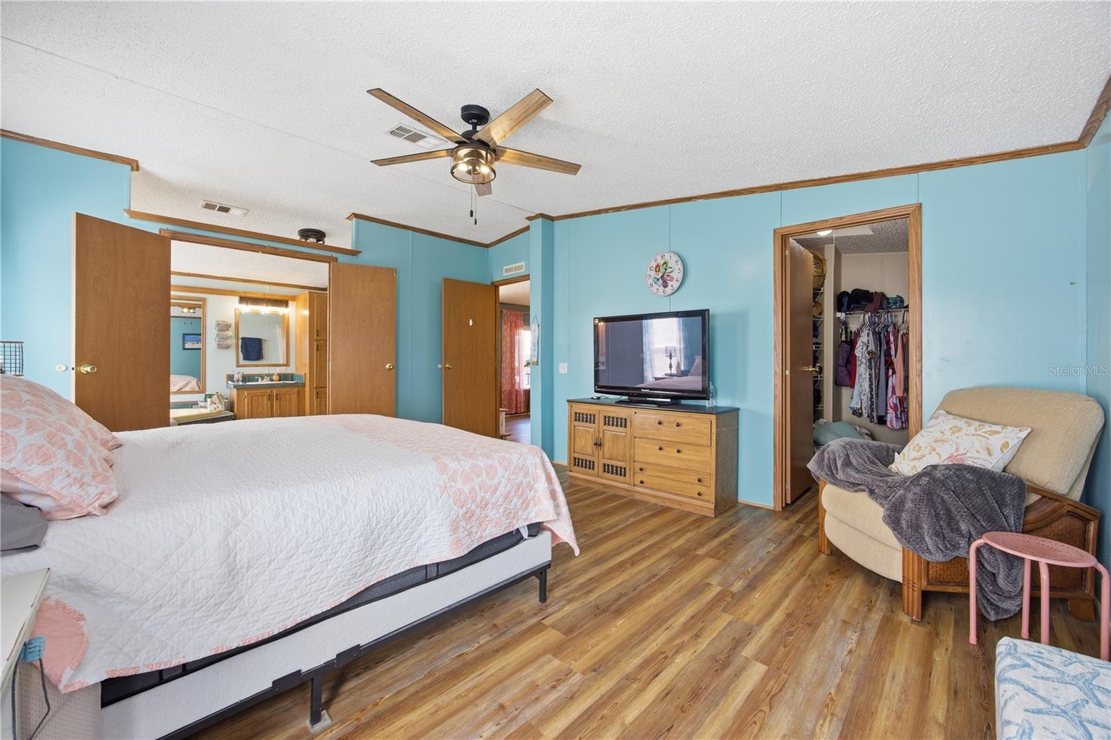 Image 24 of 47 For 7045 Ridge Point