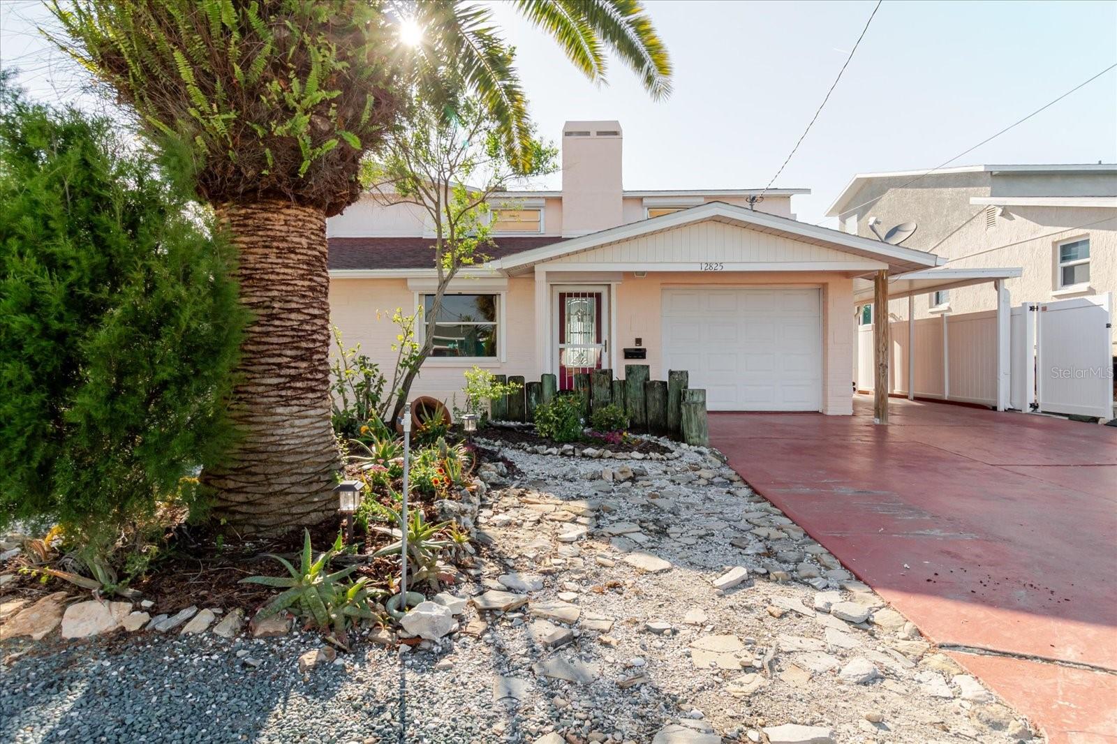 Image 14 of 82 For 12825 5th Isle