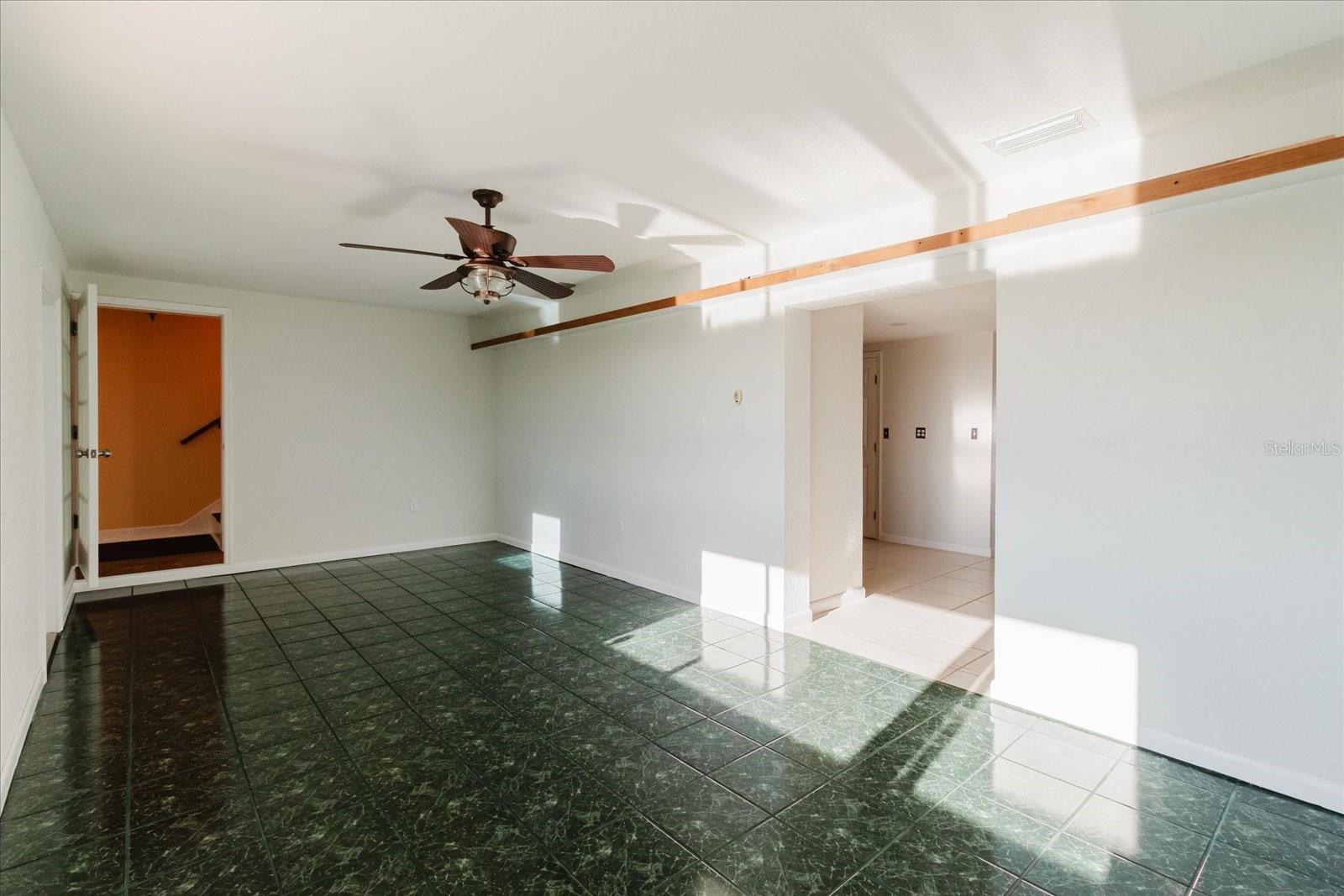 Image 41 of 82 For 12825 5th Isle