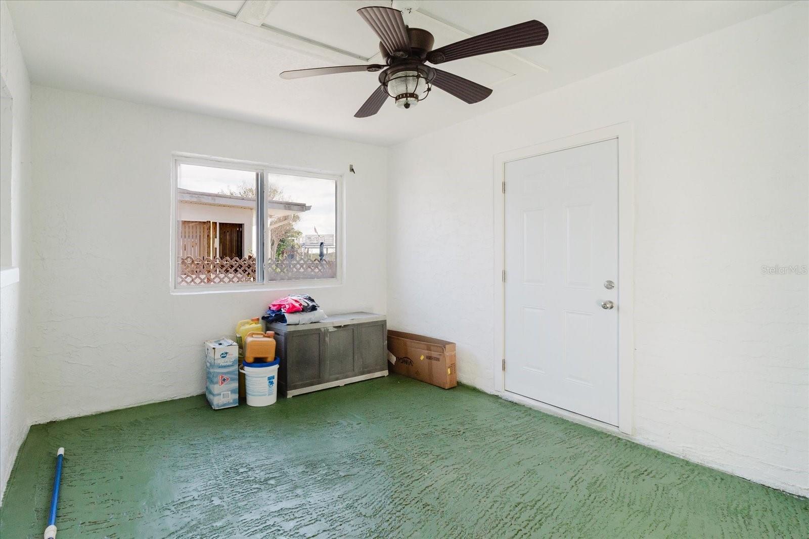 Image 44 of 82 For 12825 5th Isle