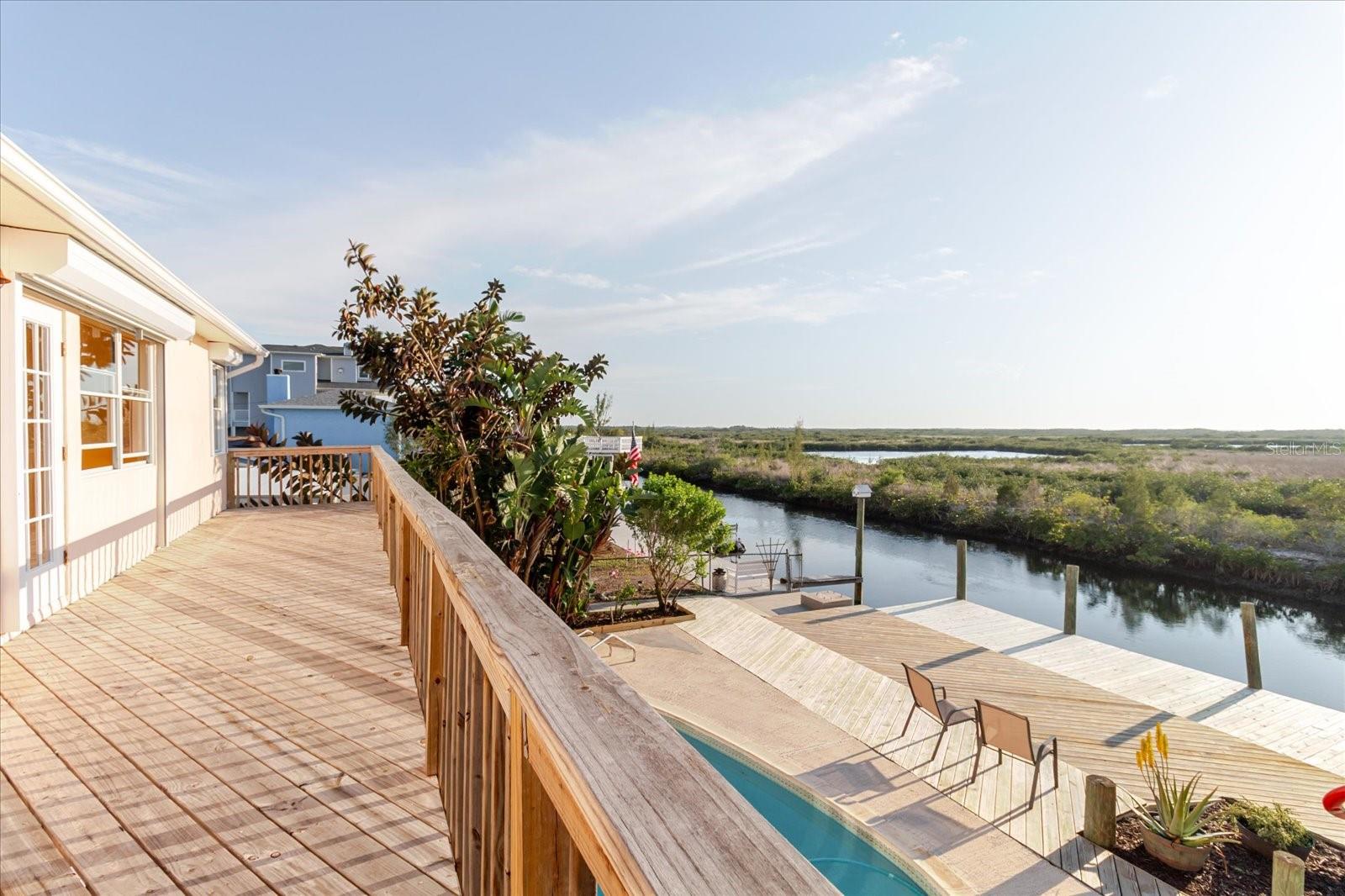 Image 61 of 82 For 12825 5th Isle