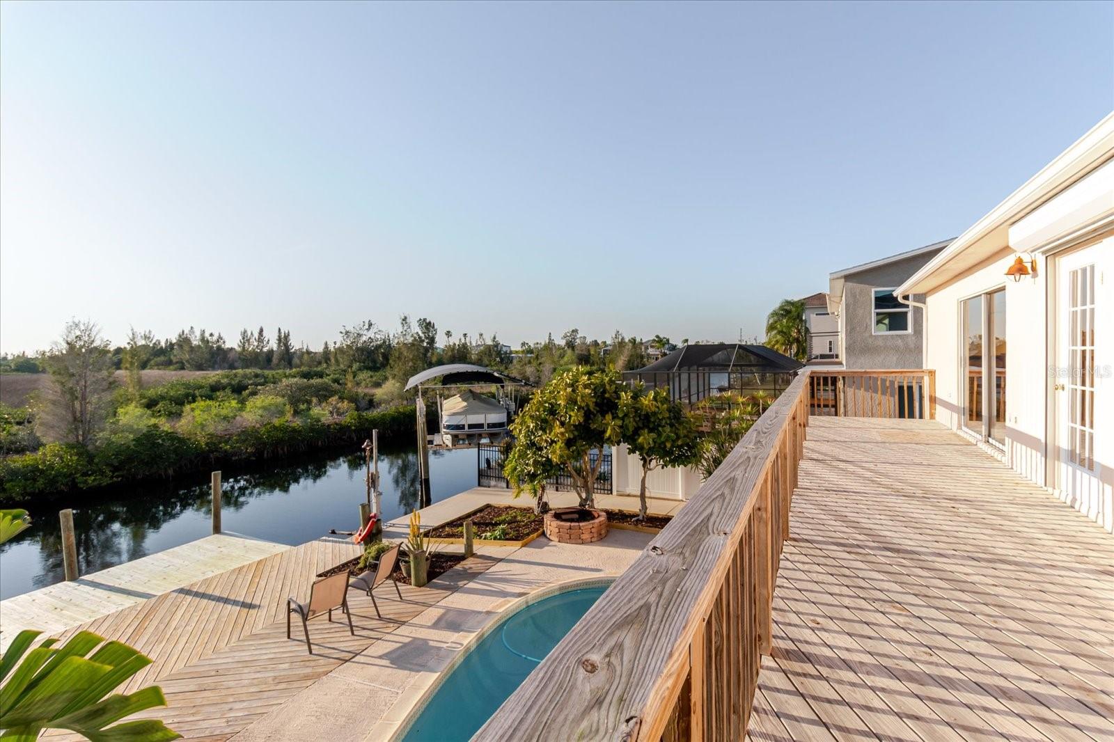 Image 62 of 82 For 12825 5th Isle