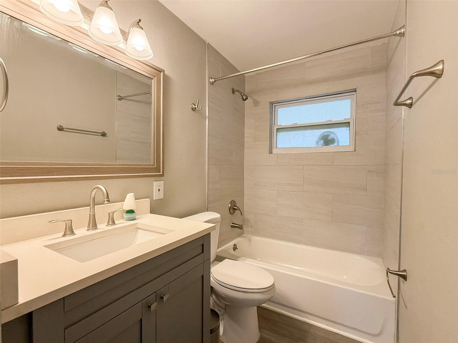 Image 13 of 31 For 13788 84th Terrace