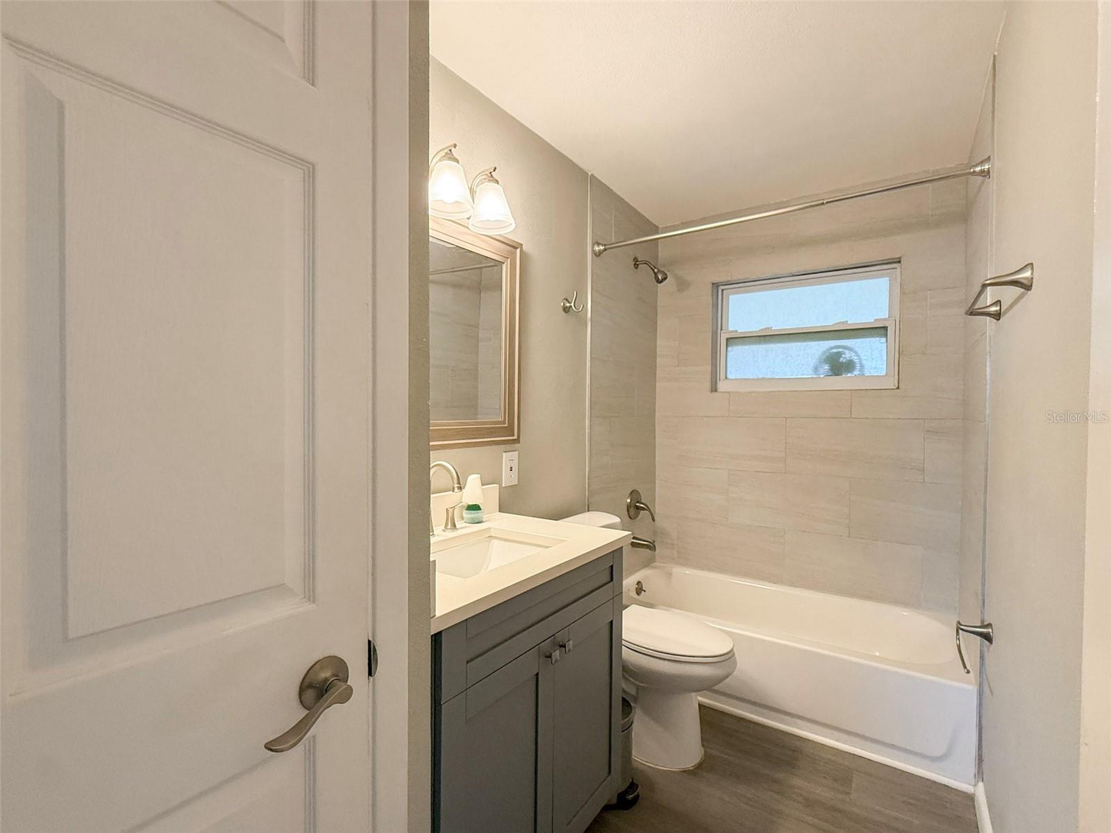 Image 14 of 31 For 13788 84th Terrace