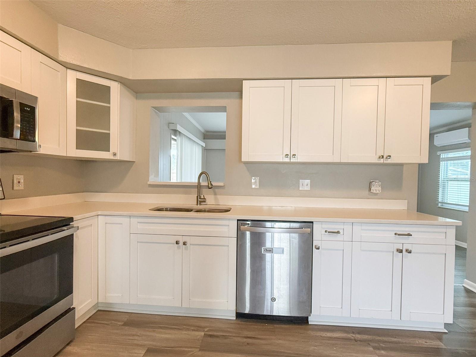 Image 18 of 31 For 13788 84th Terrace