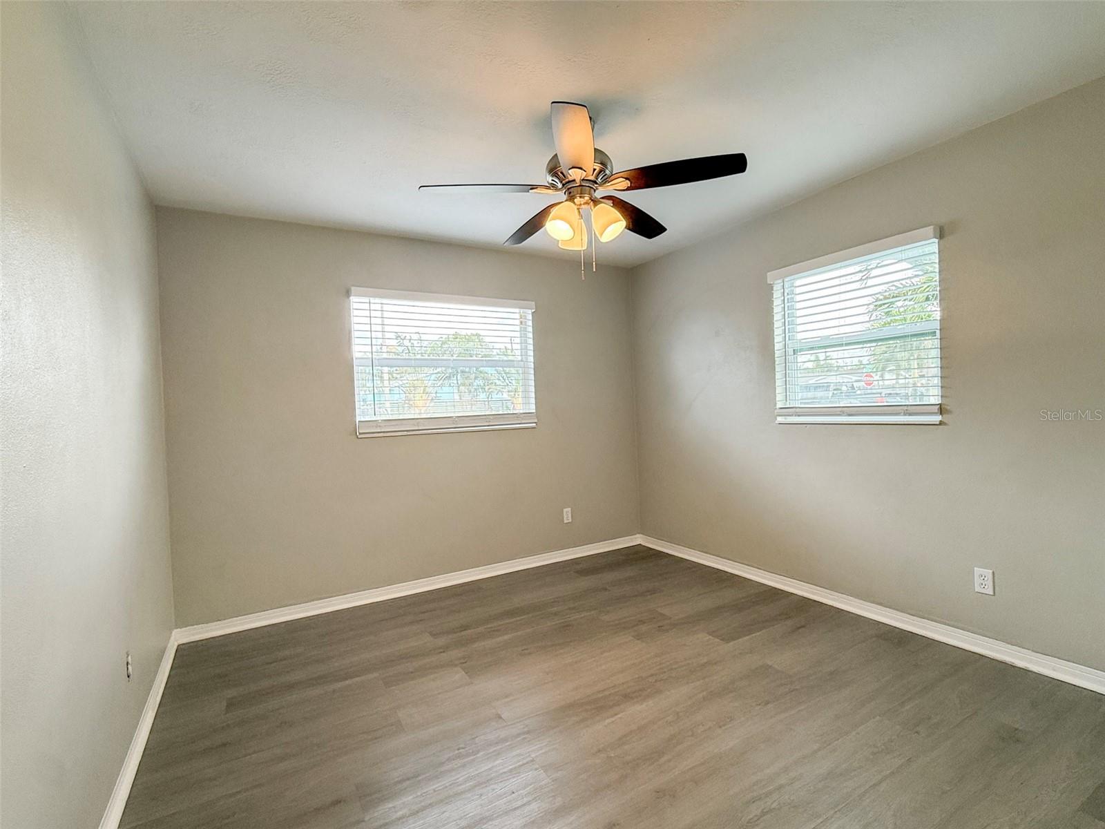 Image 25 of 31 For 13788 84th Terrace