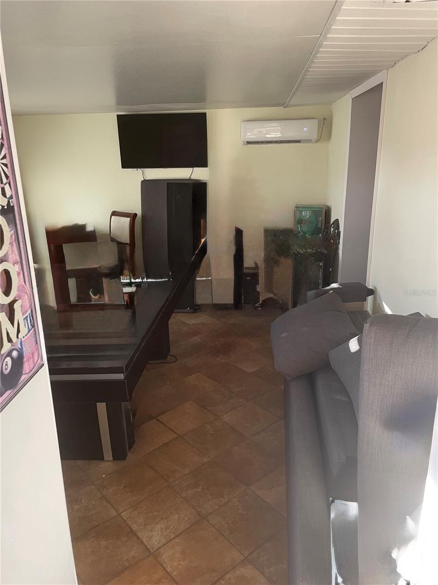 Image 8 of 12 For 744 Gran Kaymen Way