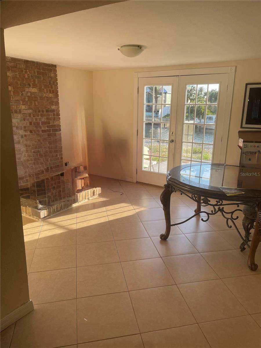 Image 9 of 12 For 744 Gran Kaymen Way