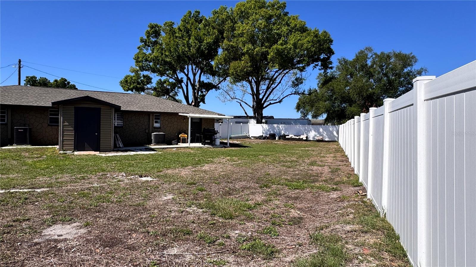 Image 20 of 26 For 6810 Thomas Circle