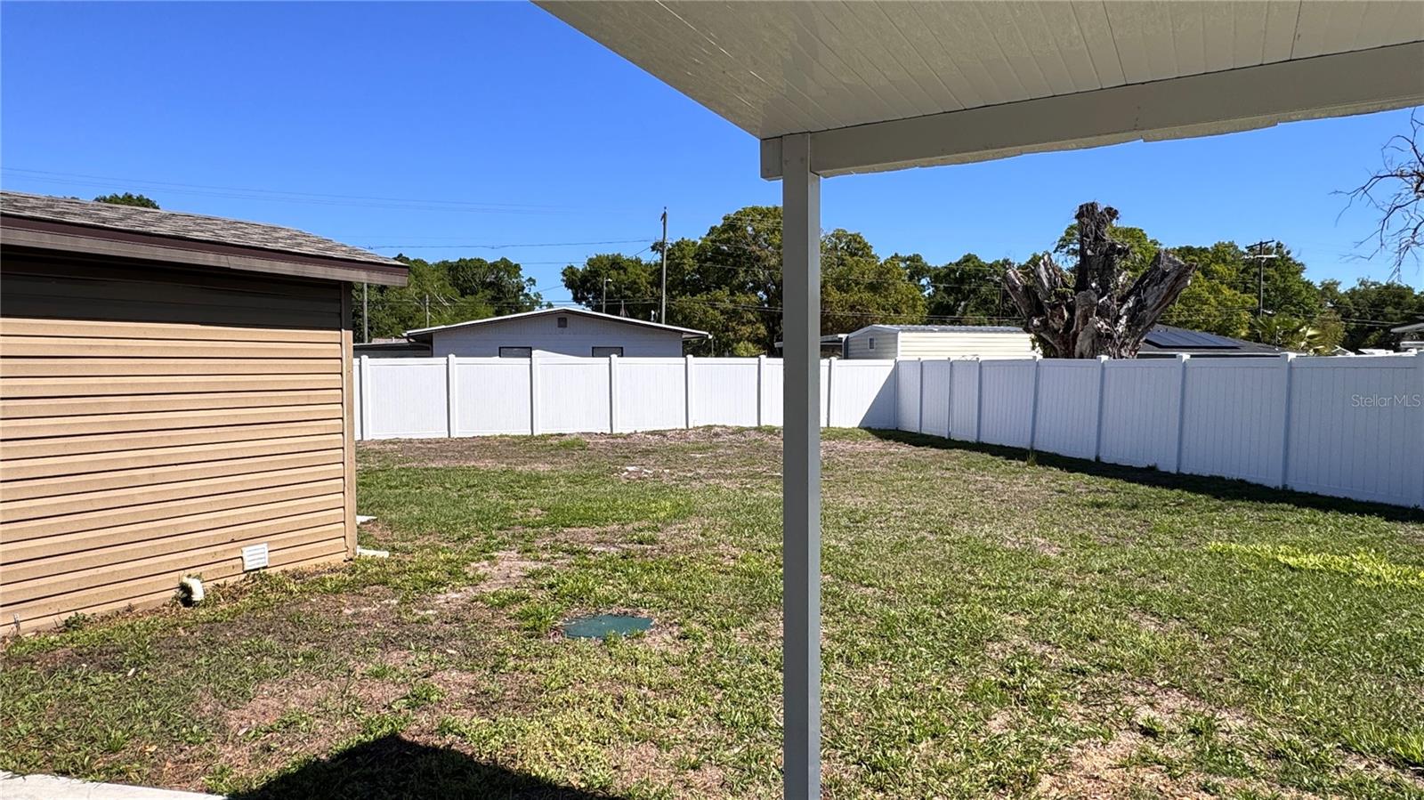 Image 21 of 26 For 6810 Thomas Circle